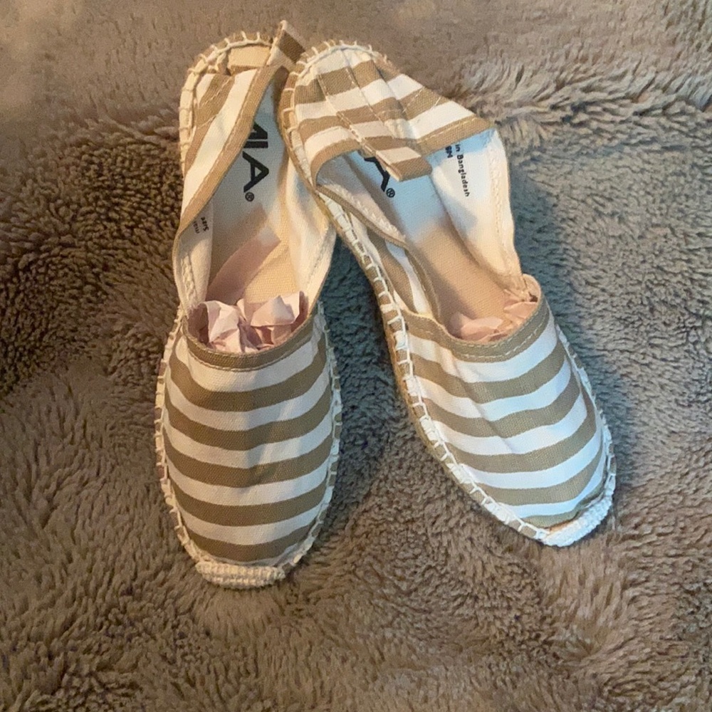 Mia Espadrilles-Women’s Size 8